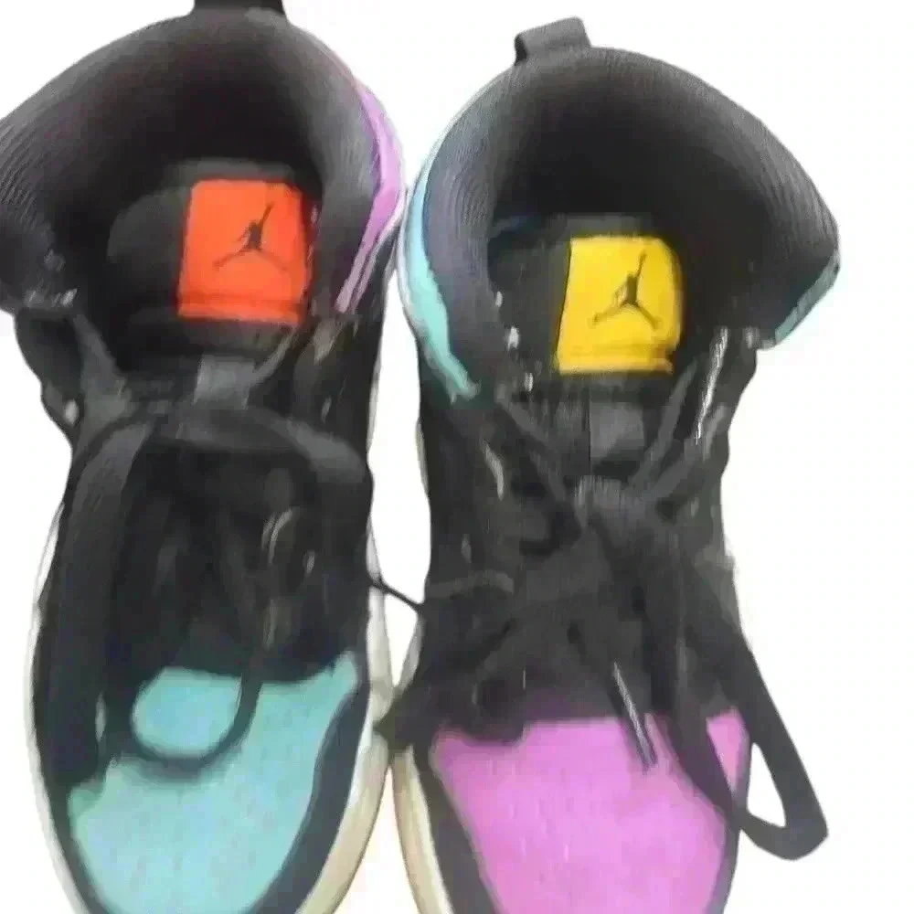 Toddler air jordan 1 sneakers - Picture 3 of 3